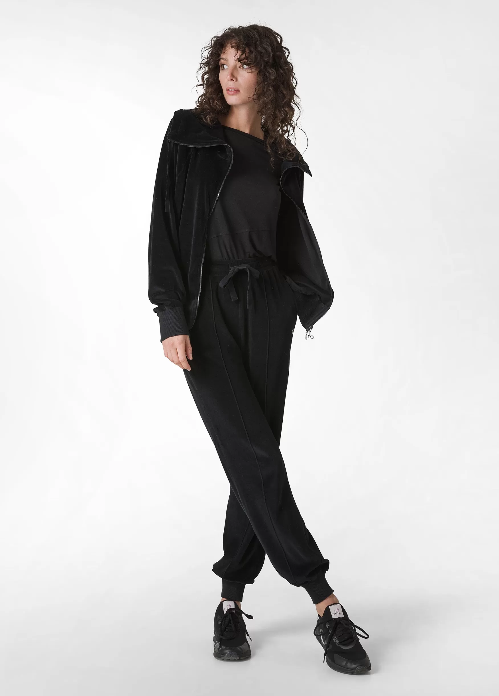 Hot DEHA Chenille Lounge Jogger Black