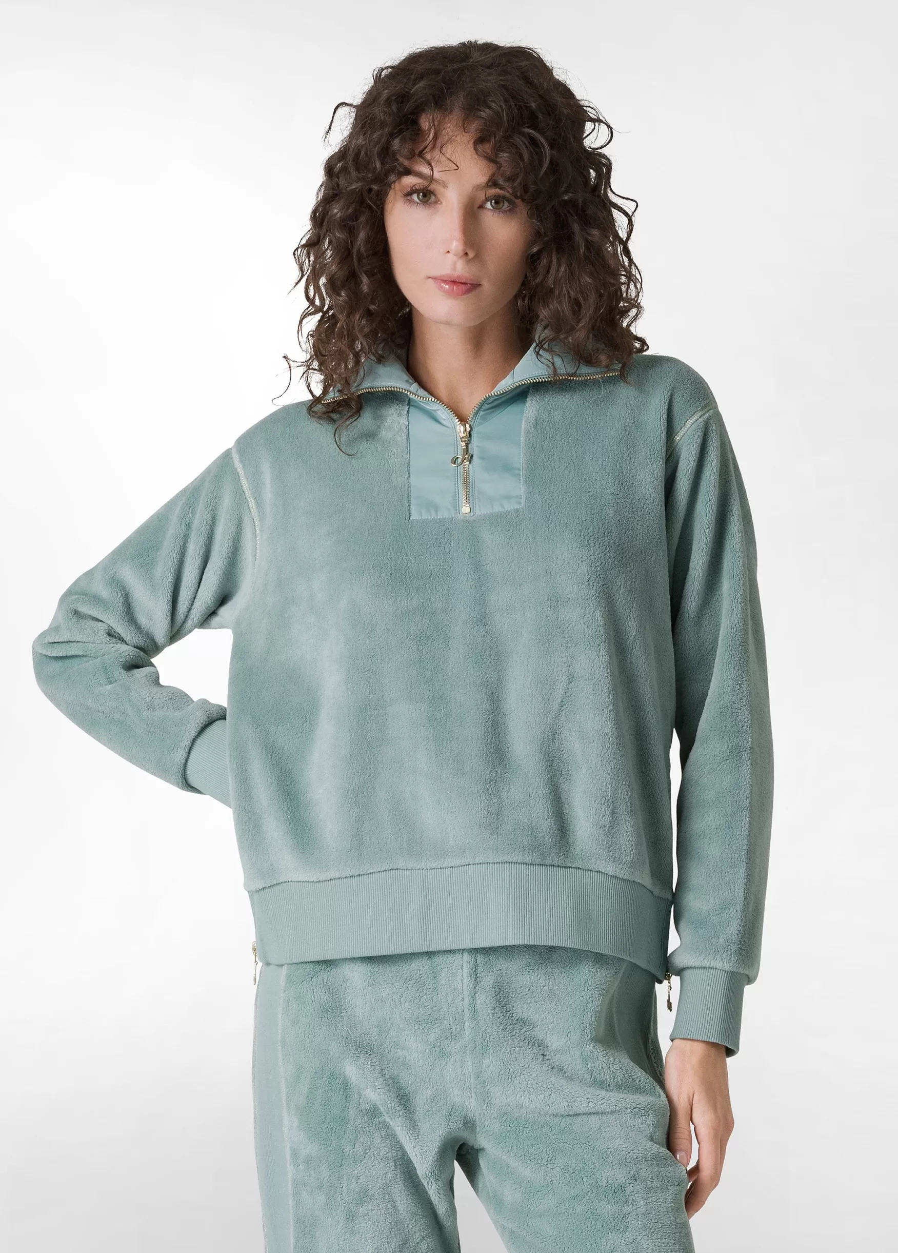 New DEHA Fluffy Polar Sweatshirt Green Sage Green