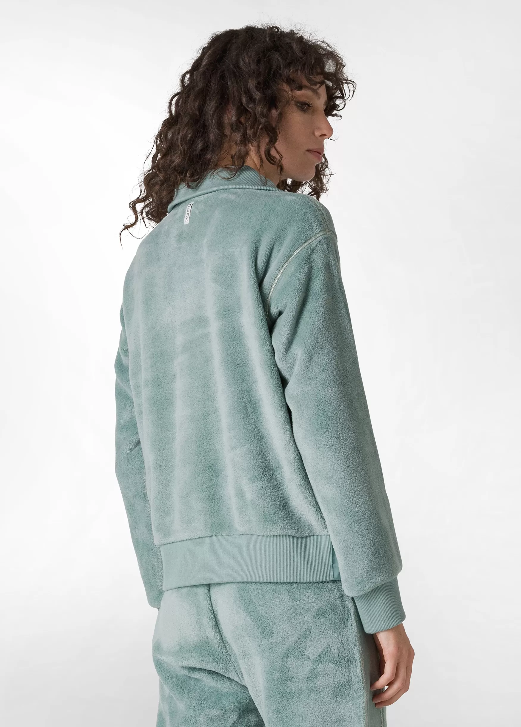 New DEHA Fluffy Polar Sweatshirt Green Sage Green