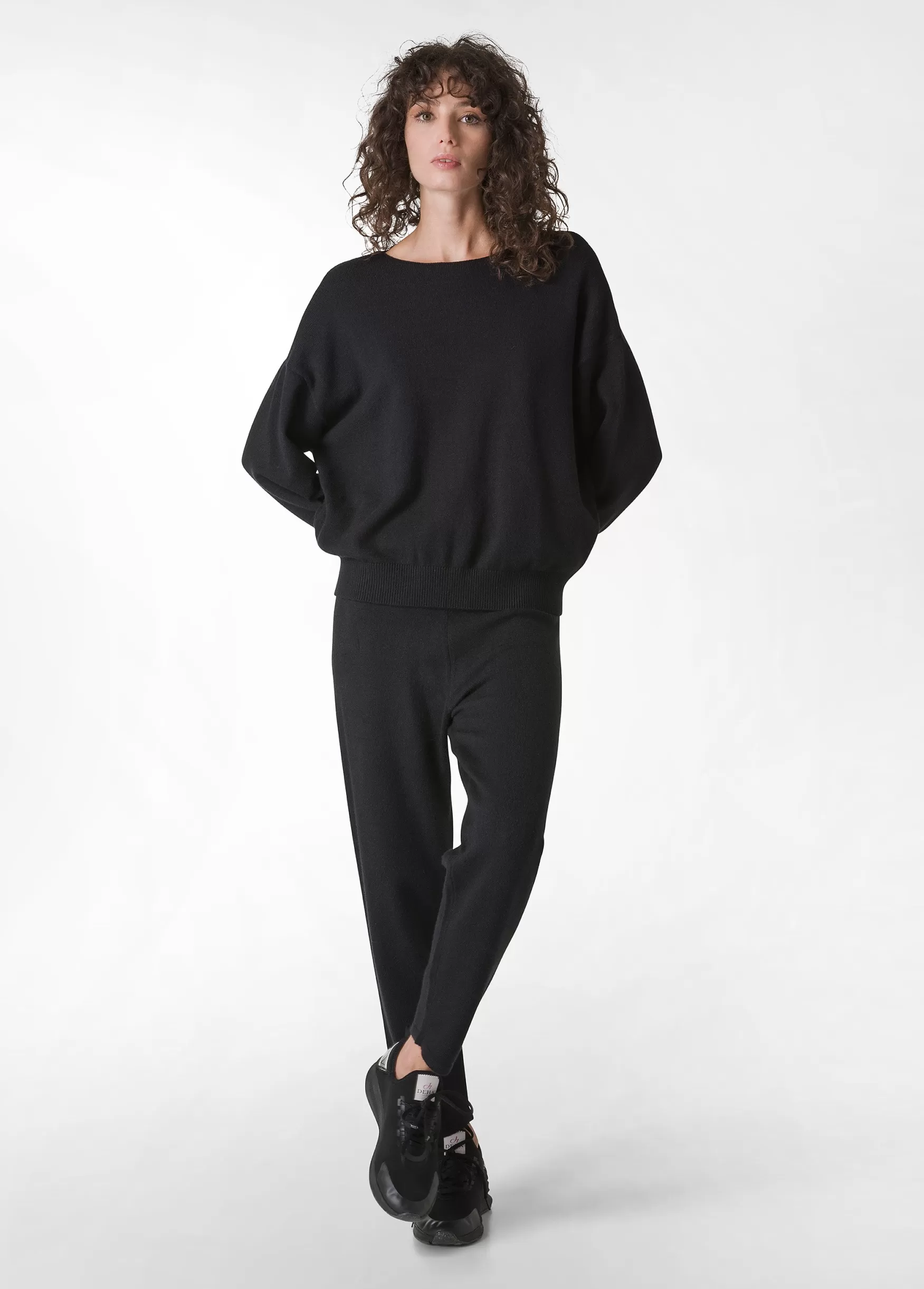 Cheap DEHA Knitted Carrot Pants Black