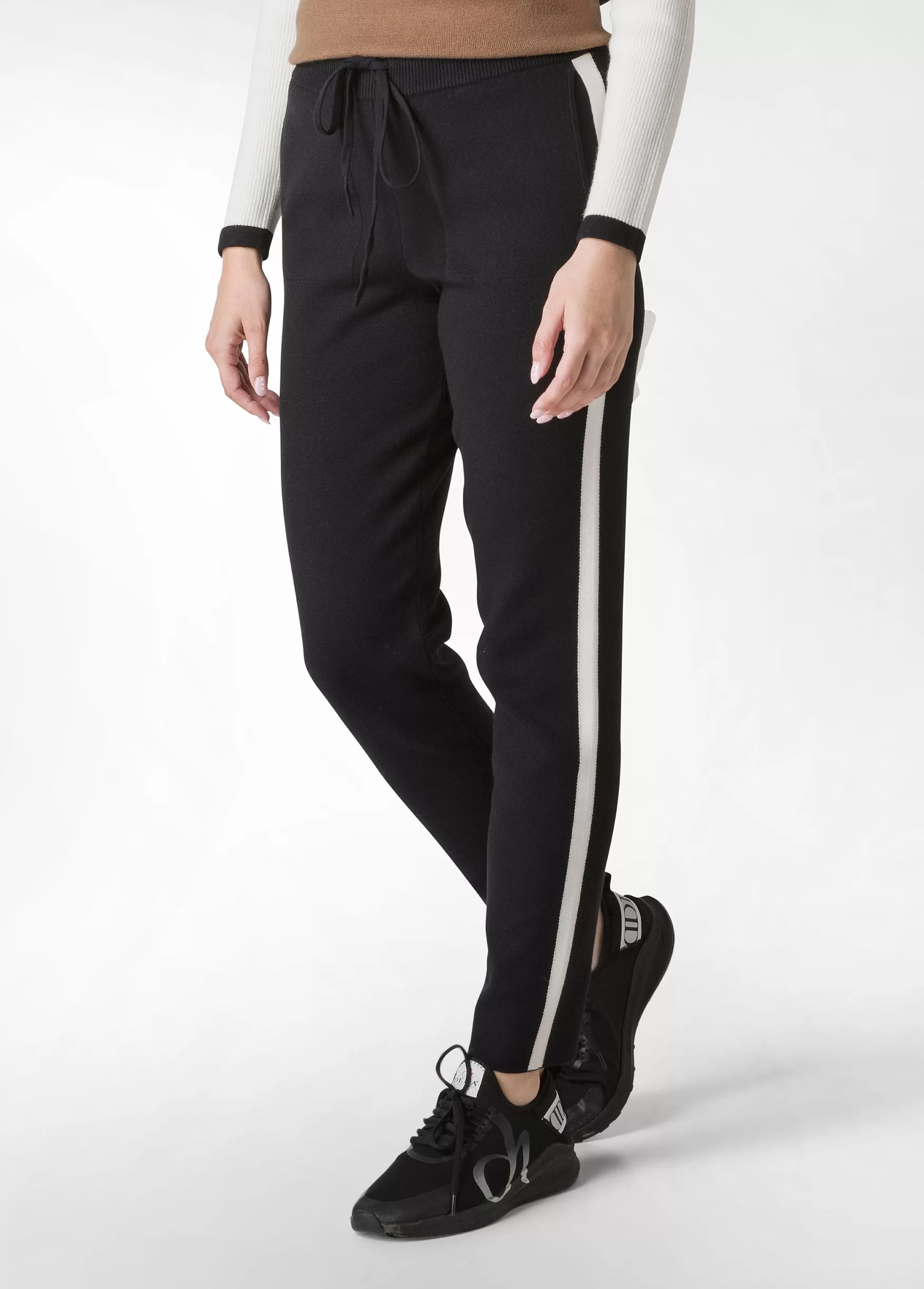 Sale DEHA Knitted Pants Black