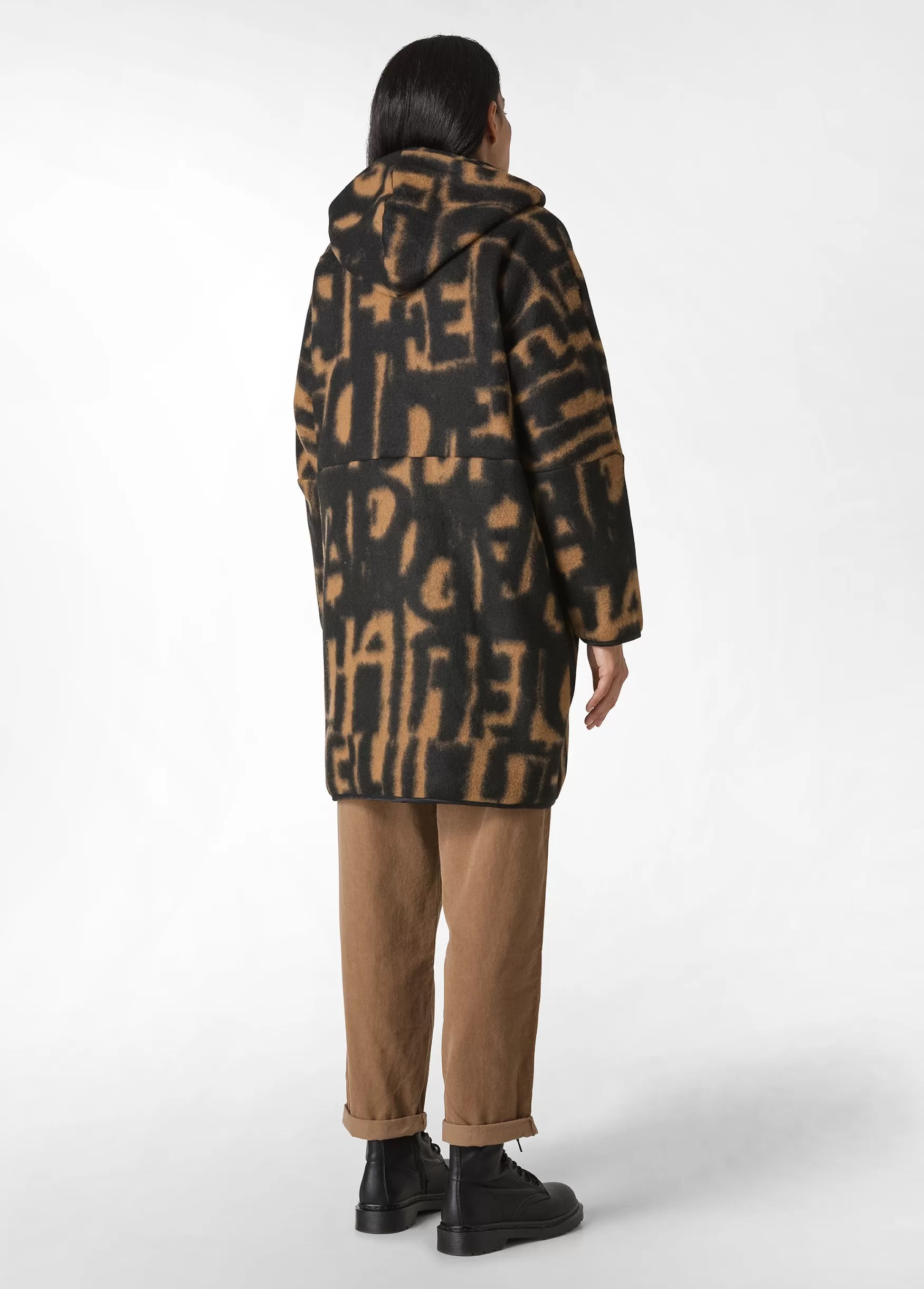 New DEHA Lettering Wooly Coat Brown Biscuit Brown